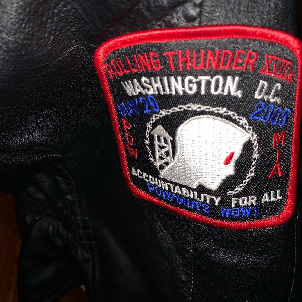 Harley-Davidson Black Leather Jacket-With Patches- Size XS - Picture 8 of 8